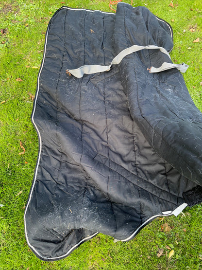 6ft 200gm Stable Rug D