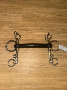 5.5” Rubber Pelham - FREE POSTAGE