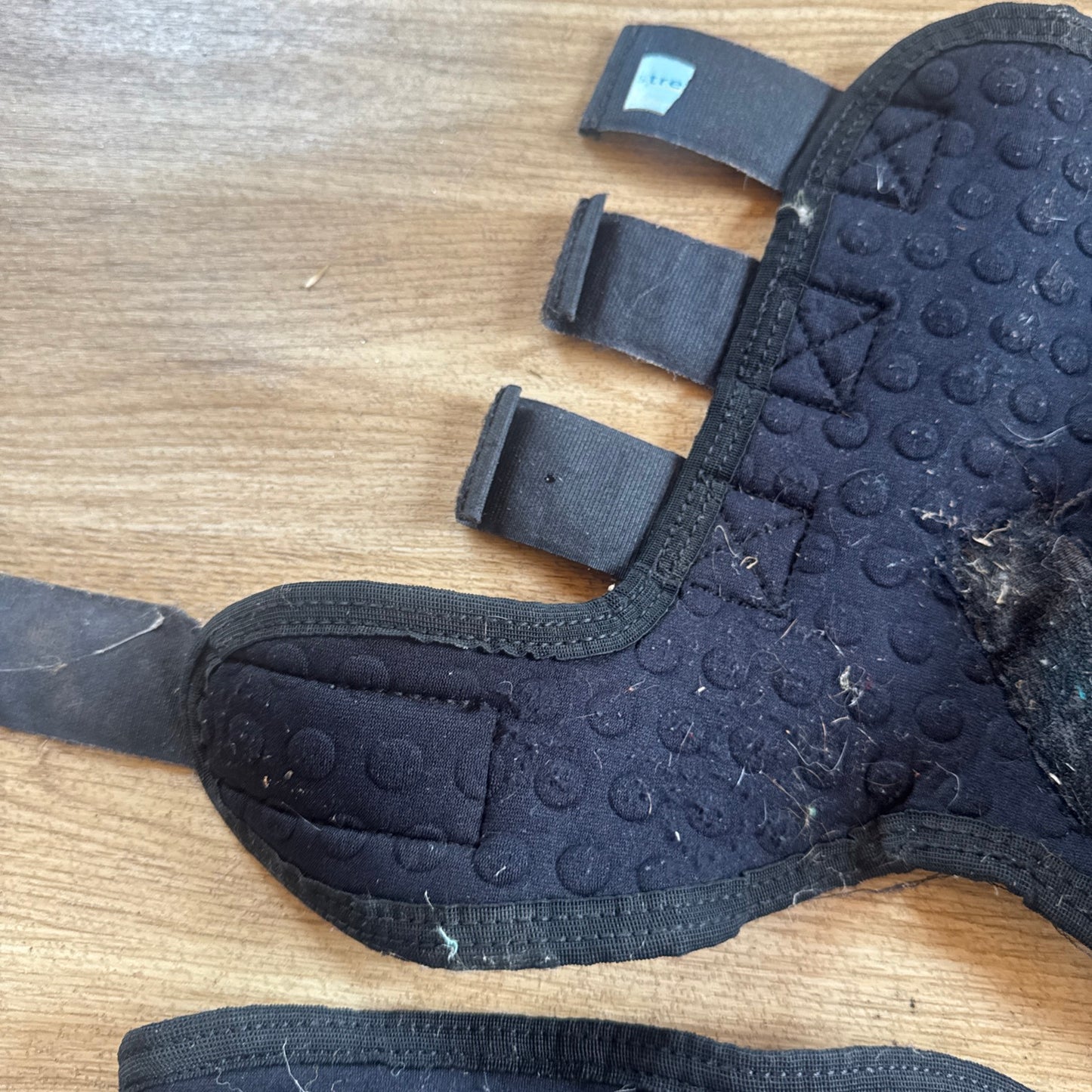 Equilibrium Stretch & Flex Wrap Boots Size Small | Second Hand Pony Tack #1