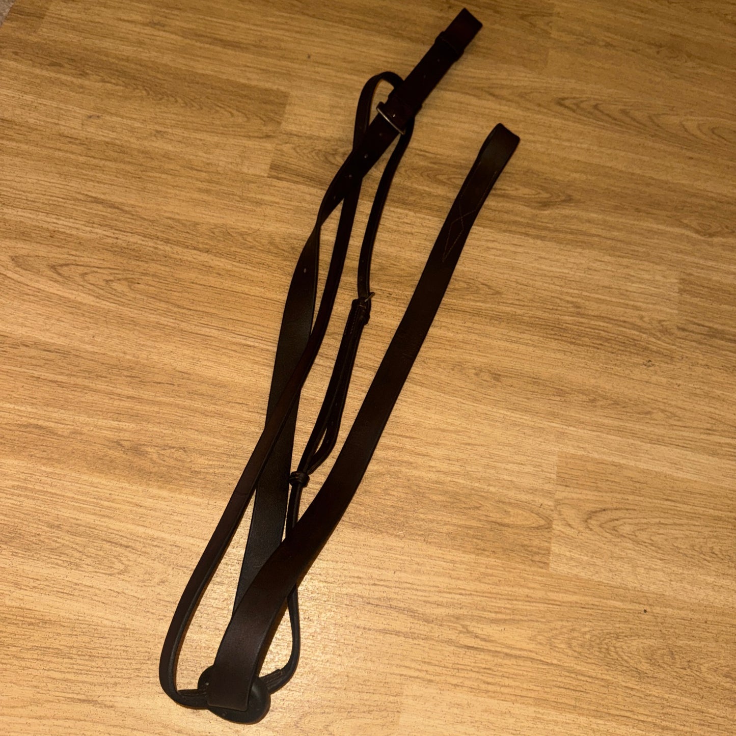 Keith Luxford Saddlery Havana Size Full English Standing Martingale #366