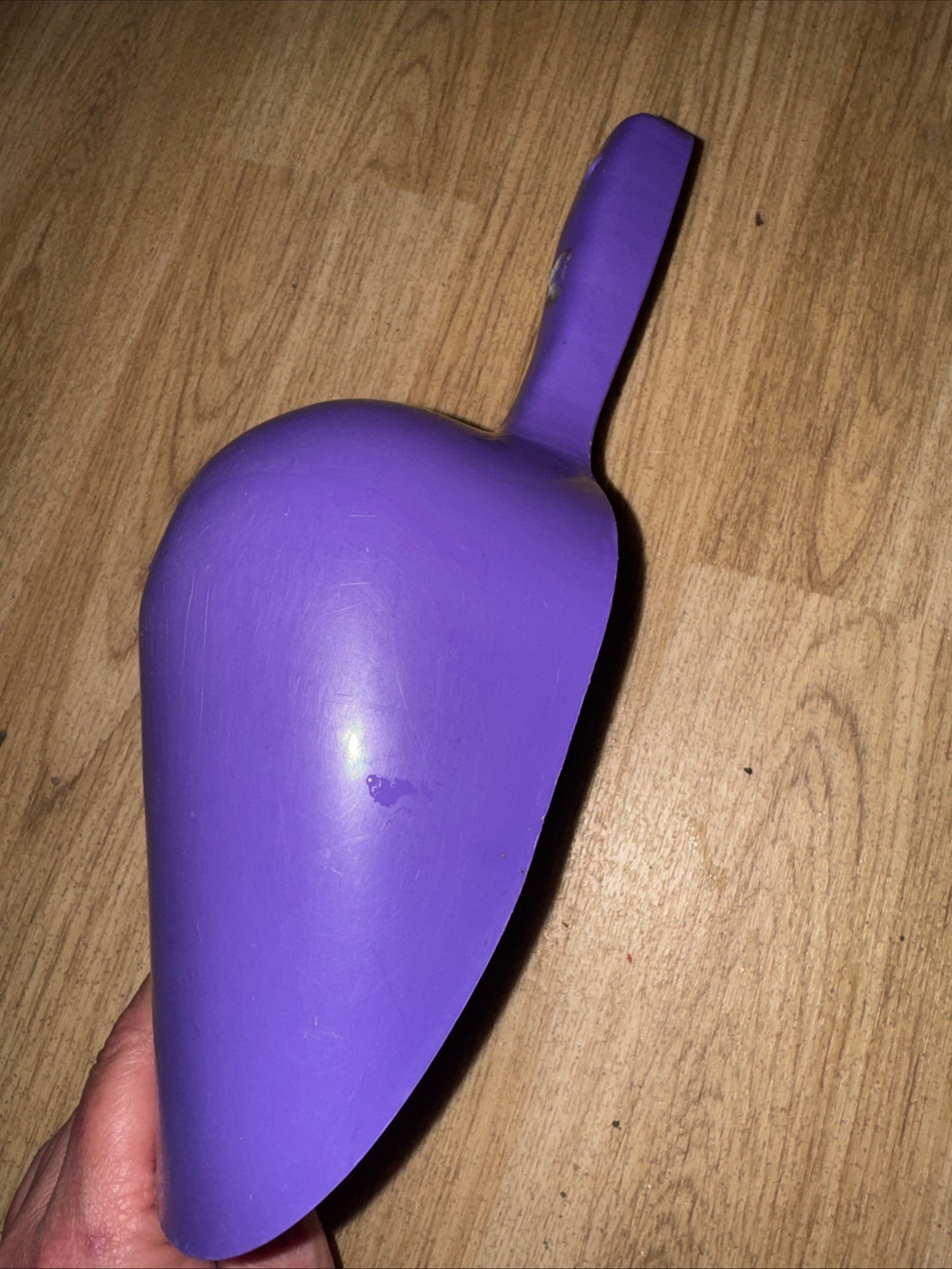 Purple Small Feed Scoop - Free Post