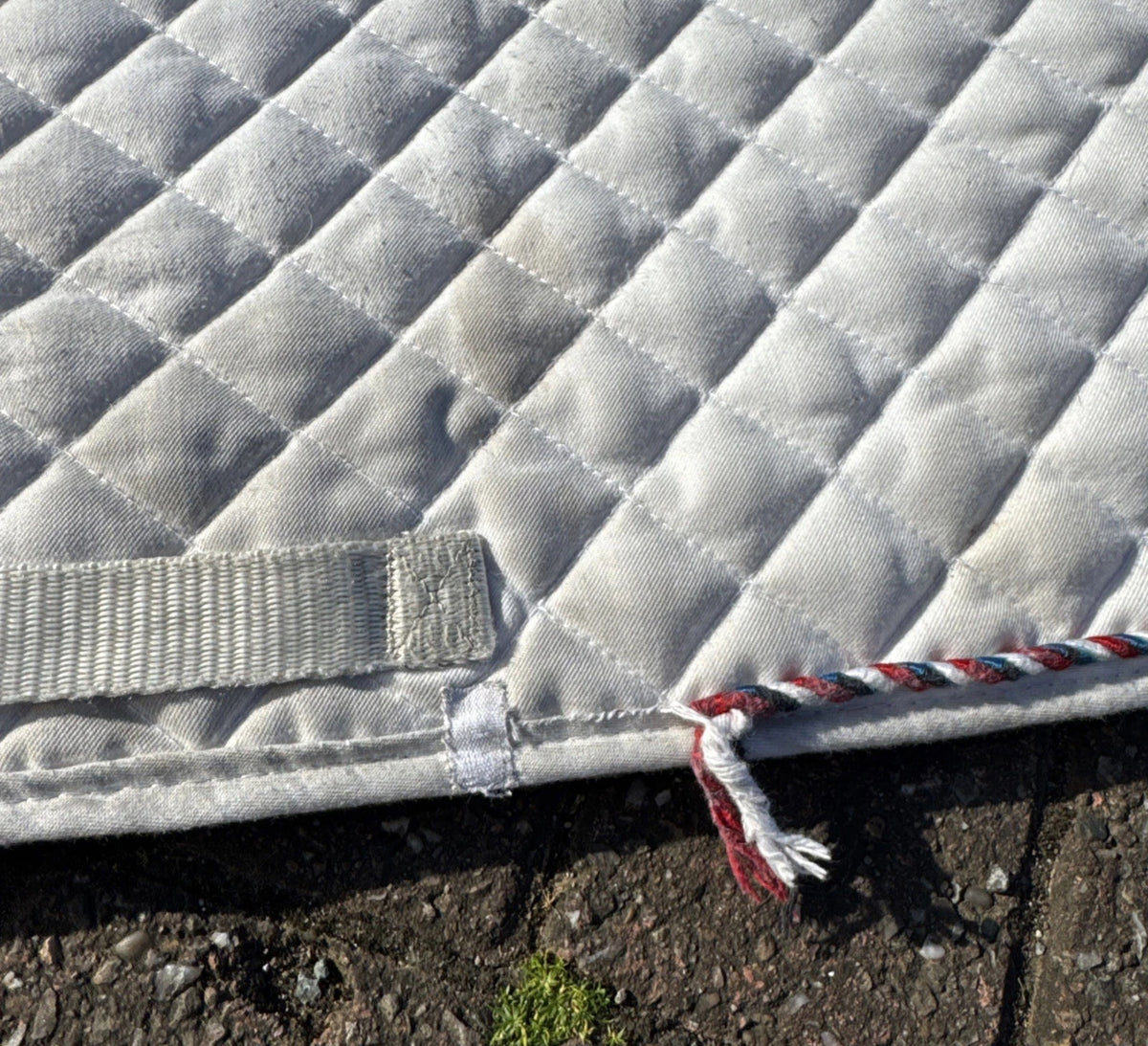 Shires Wessex White Pony/Cob Saddle Pad