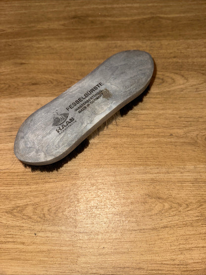 Haas Fesselburste Brush - Hoof Stuff Brush