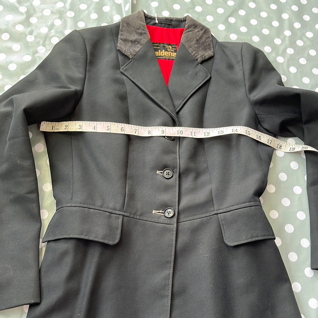 Caldene Ladies Show Jacket Size 34”