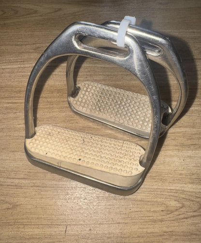 Stainless Steel 4.75”  Fillis Slated Treads Stirrups #42