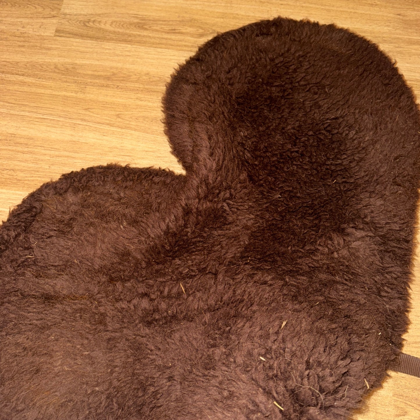 Nuumed Brown Wool Size Large Numnah
