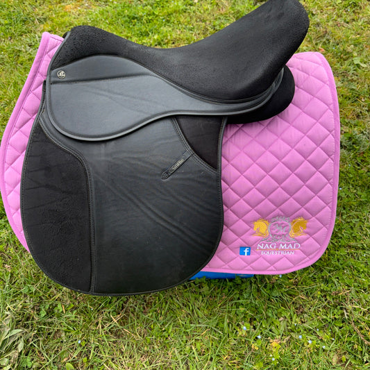Thorowgood Griffin 17.5” XW Saddle | Sythentic Easy Wipe Clean #501