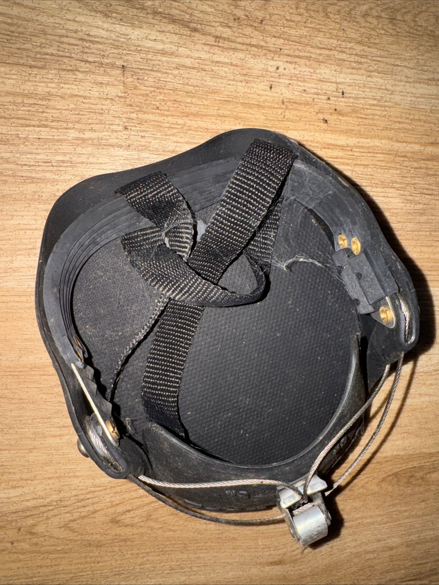 New Easy Hoof Boot Size 3 | Poultice Shoeless Boot