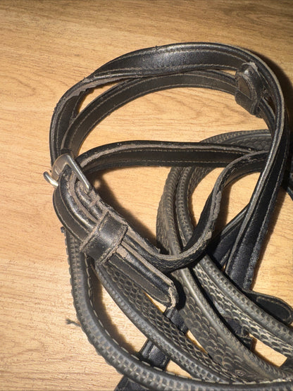 Full Size Black Flexi Rubber Reins #411