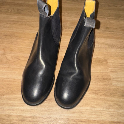 Loveson Size 8 Black Jodphur Boots - Free Post