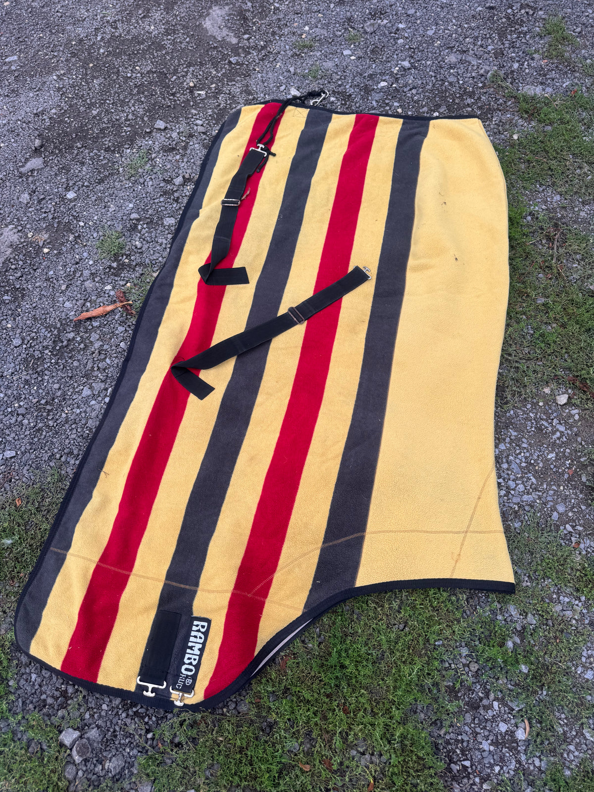 Rambo Newmarket Fleece Rug 6’0 | Second Hand Cob Horse Tack