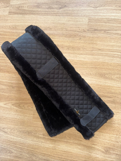 Shires Performance Black Girth Sleeve