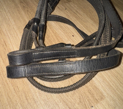 Black Rubber Cob Reins #45