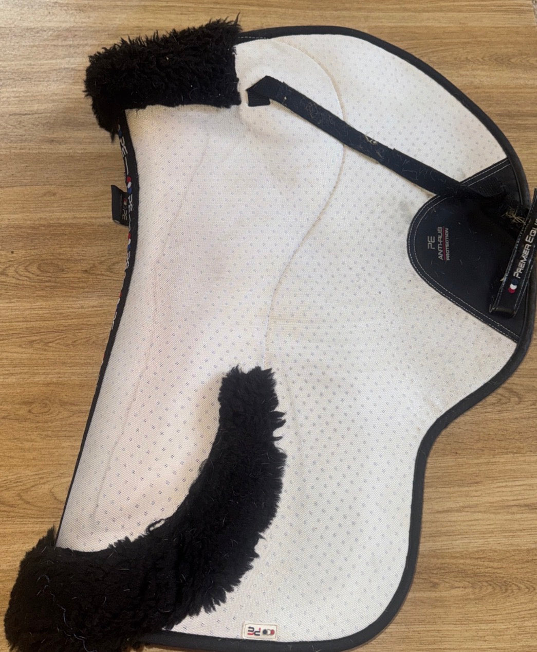 Premier Equine White Black Wool Air Technology Saddle Pad Size Full Gp Horse