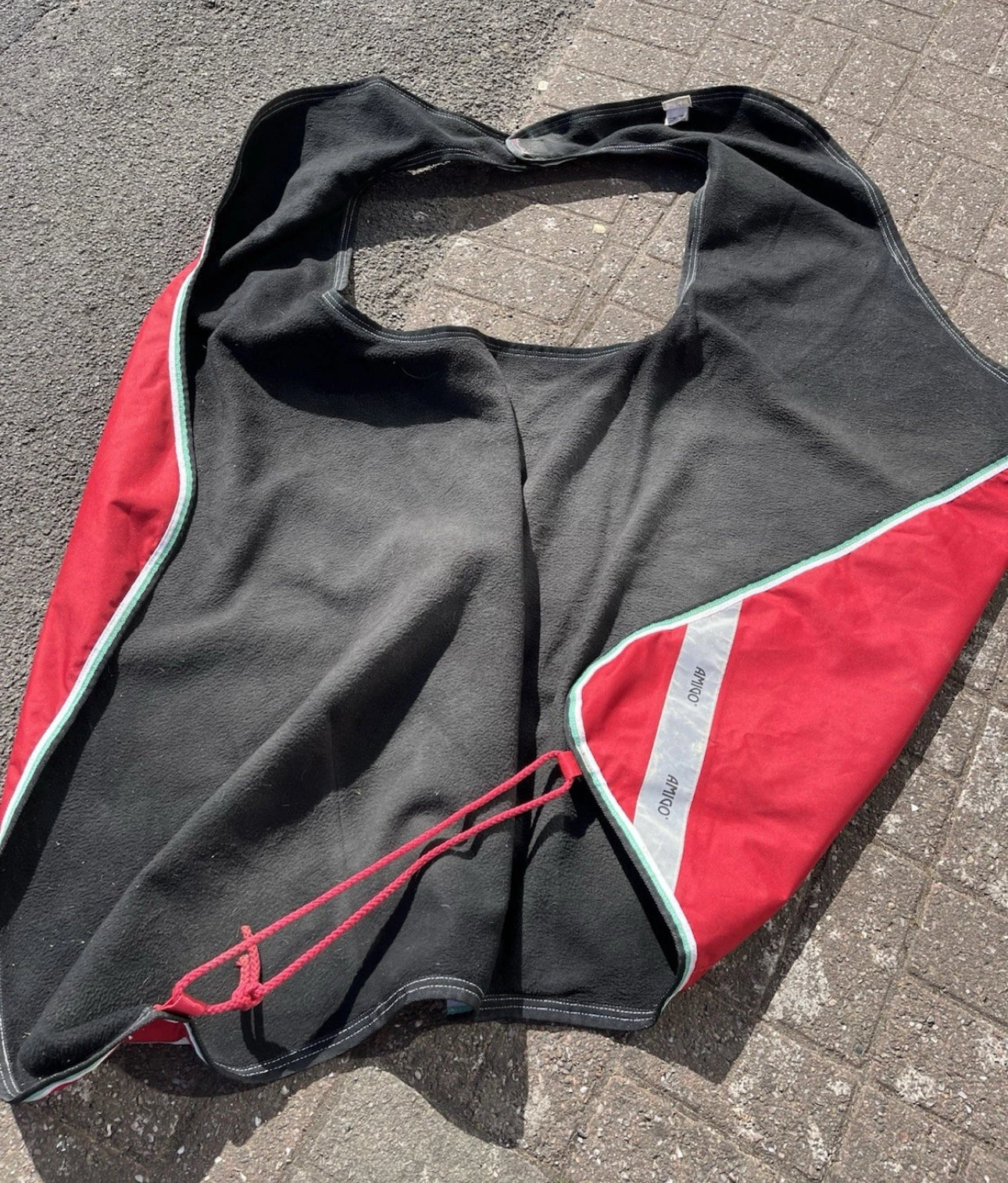 Amigo Horseware Ireland Wrap Around Exercise Sheet - Cob Size