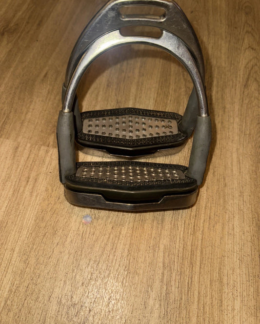 Matalab 4.5” Flexi Stirrups #24