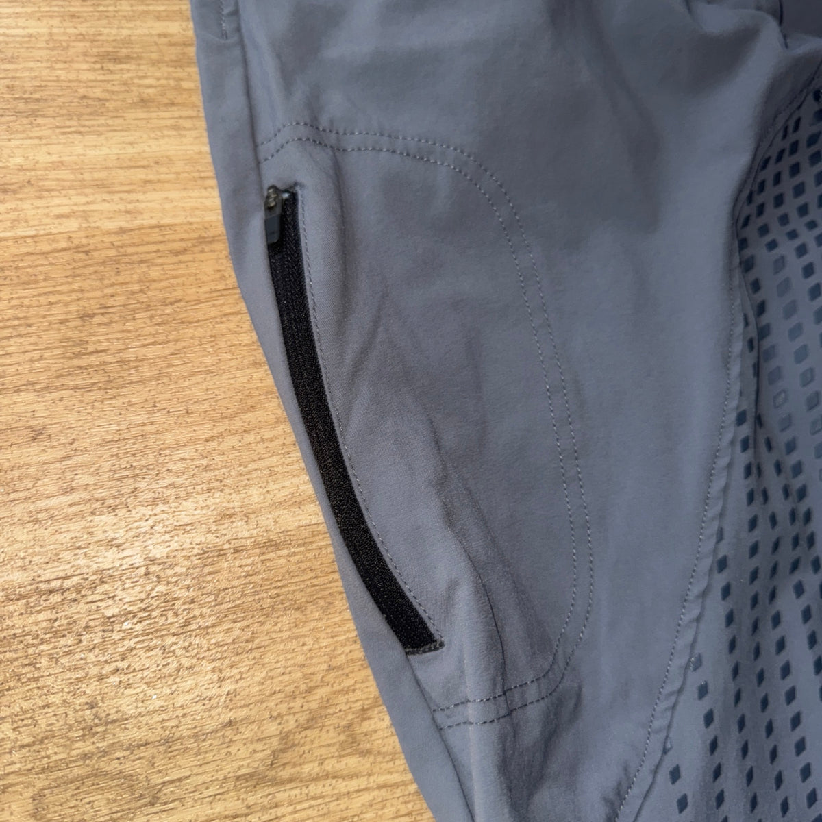 Decathlon Grey Silicone Seat Ladies 12 14 Breeches