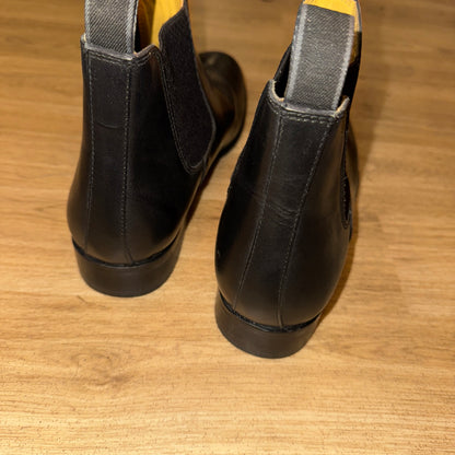 Loveson Size 8 Black Jodphur Boots - Free Post