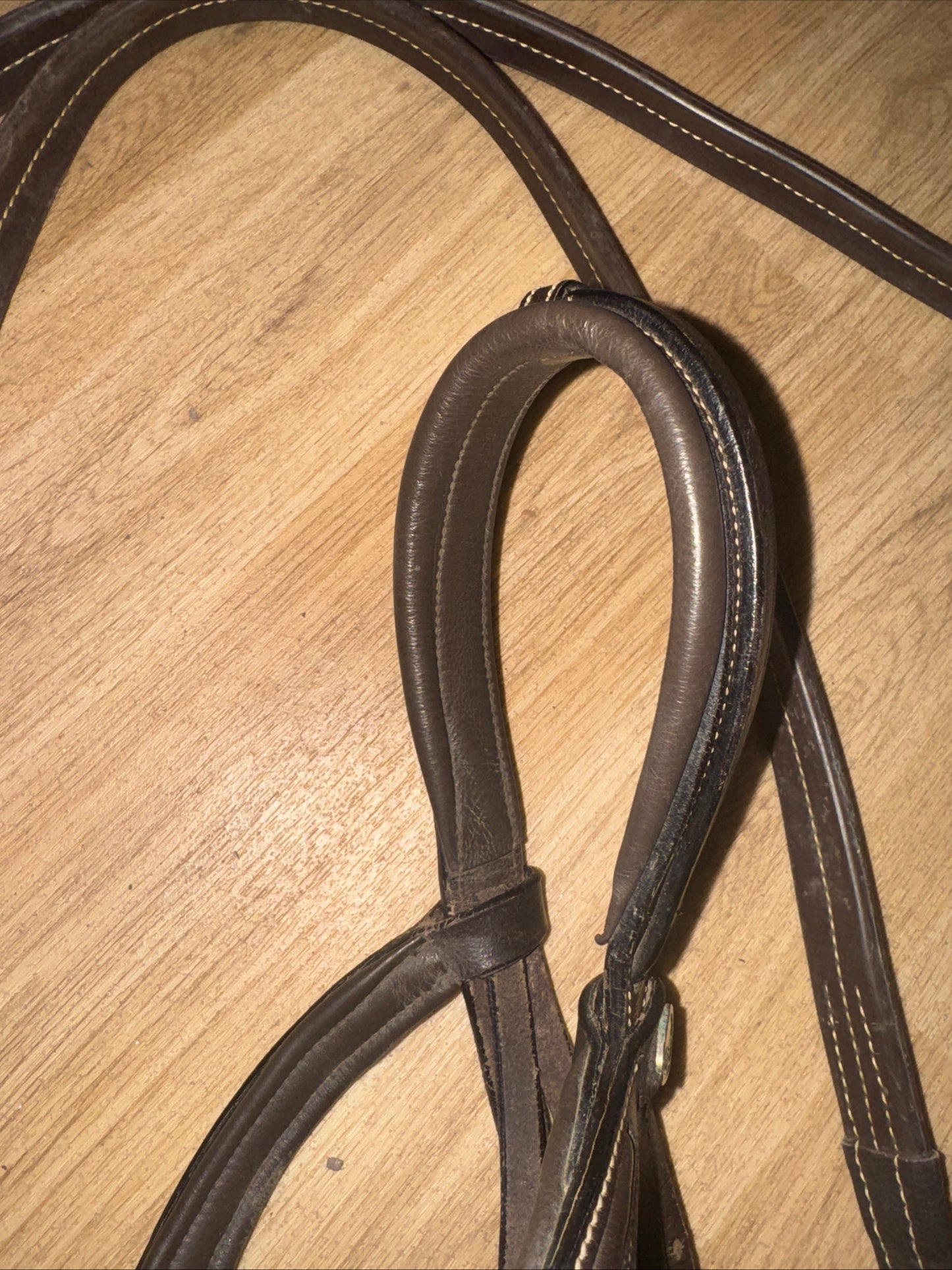 Rhinegold Fancy Stitch English Leather Bridle with Rubber Reins – Full Size Brown