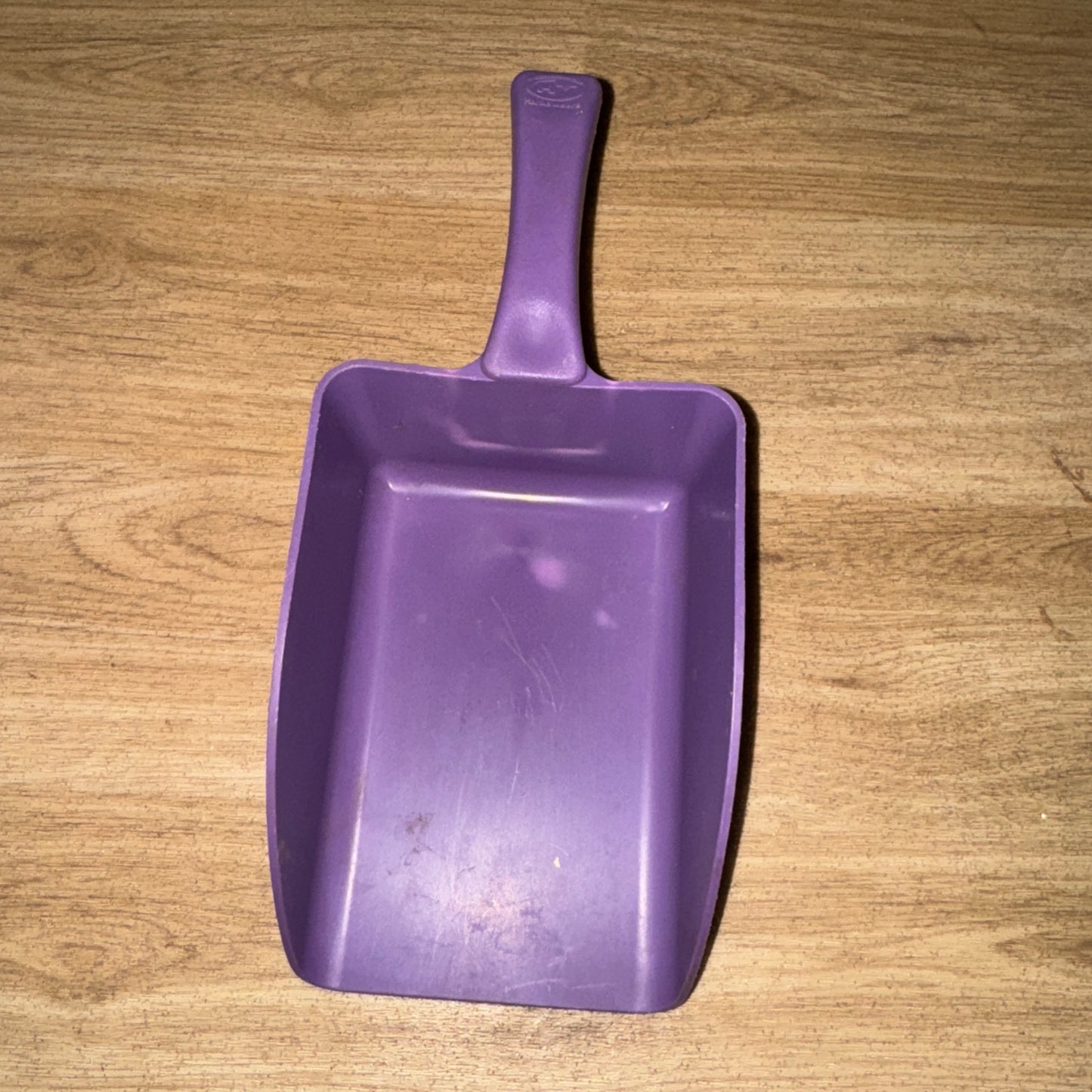 Purple Small Feed Scoop - Free Post