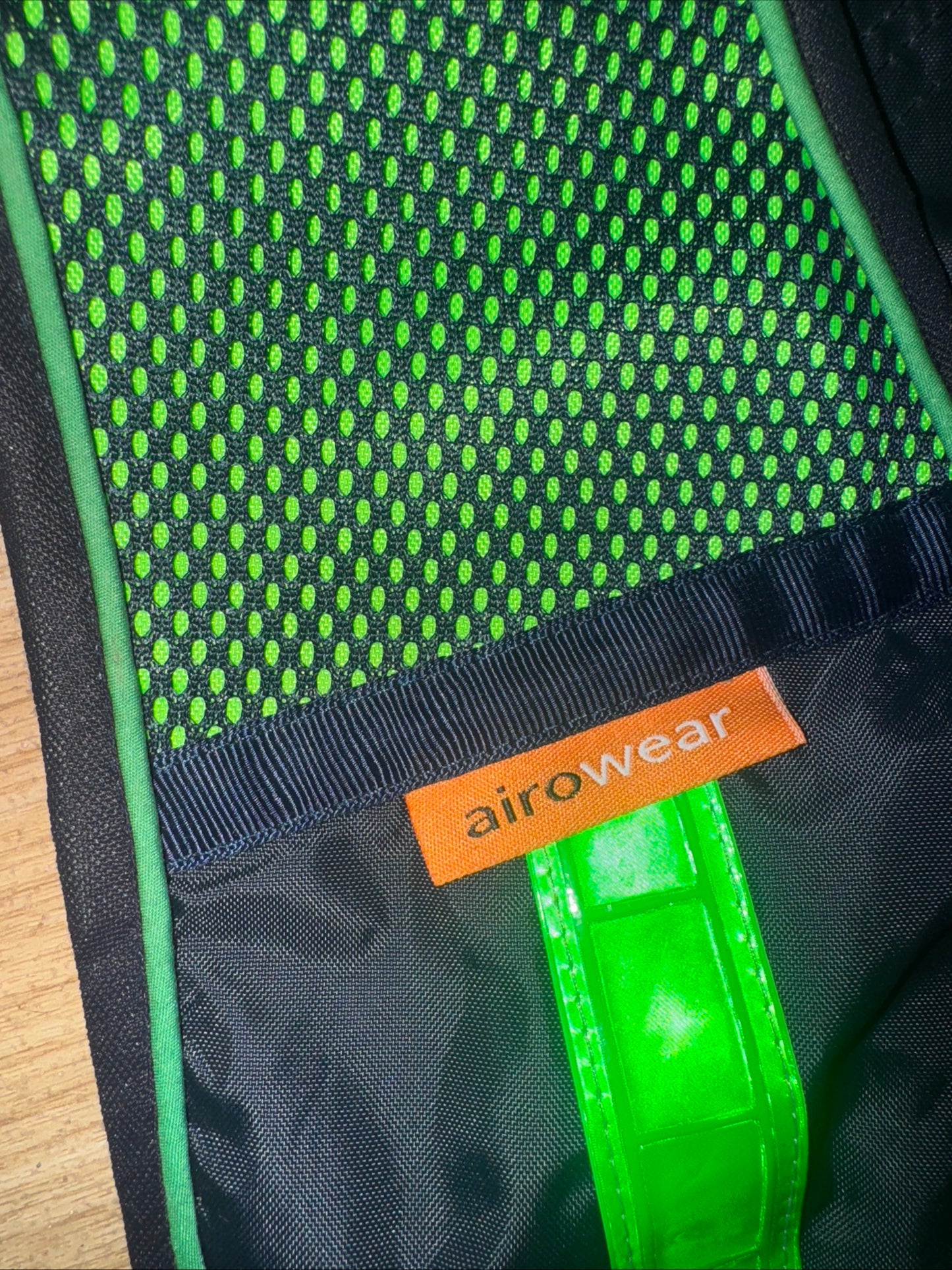 Airowear Green Reflective Hi Viz Vest - Zip Up - Medium