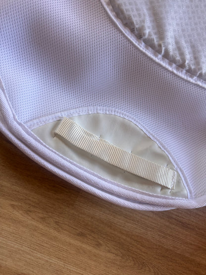 Cameo Padded White Close Contact Saddle Pad Size Full | Back Protect RRP £79.99