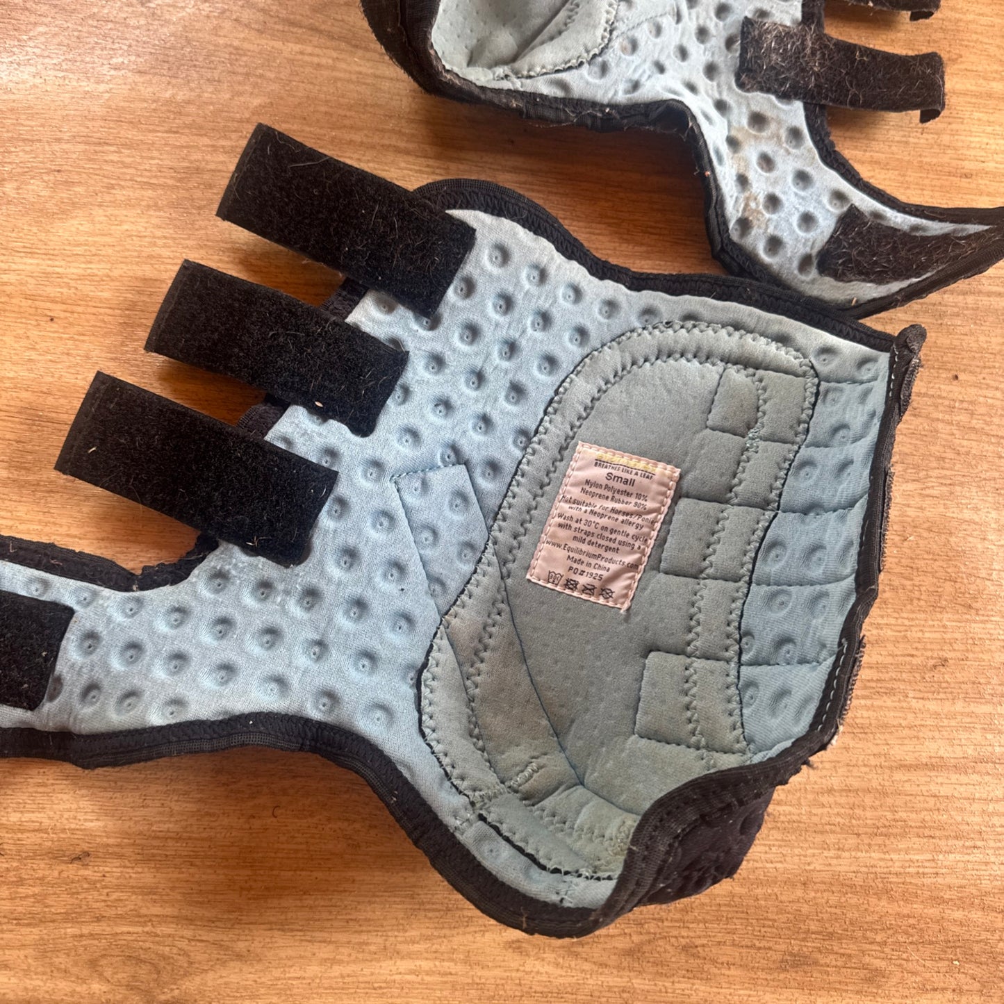 Equilibrium Stretch & Flex Wrap Boots Size Small | Second Hand Pony Tack #1