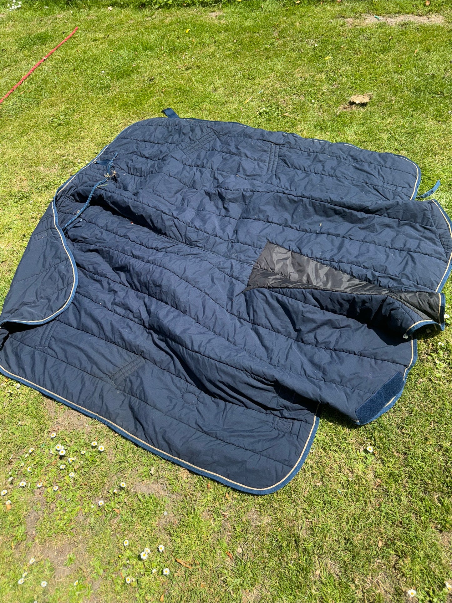Mark Todd 5’9 Stable Rug - 250gm