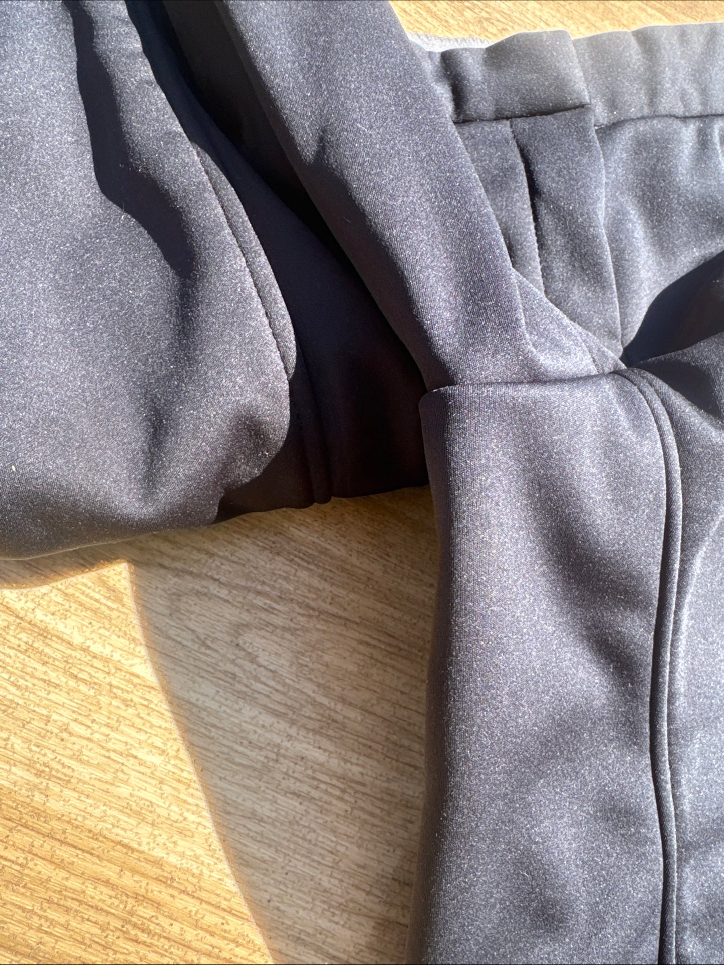 Harry Hall Ladies 28” Fleece Lined Breeches Shell Stretch Second Hand Rider Wear