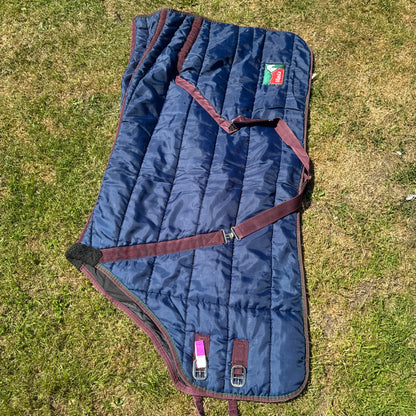 Masta 5’6 250gm Stable Rug - Free Postage