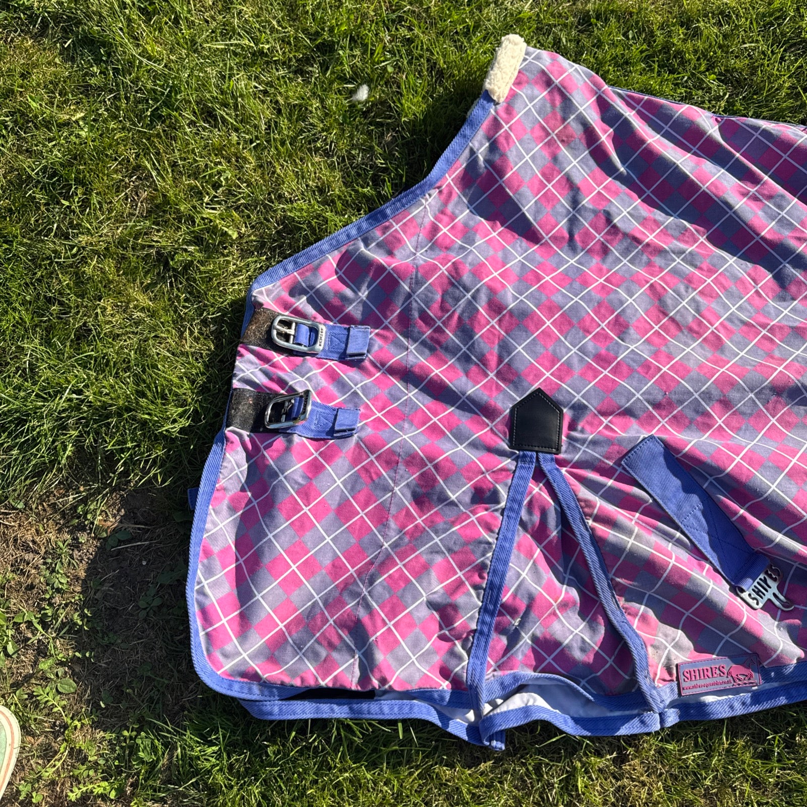 Shires Pink Purple Check 5ft Stable Sheet - Free Postage