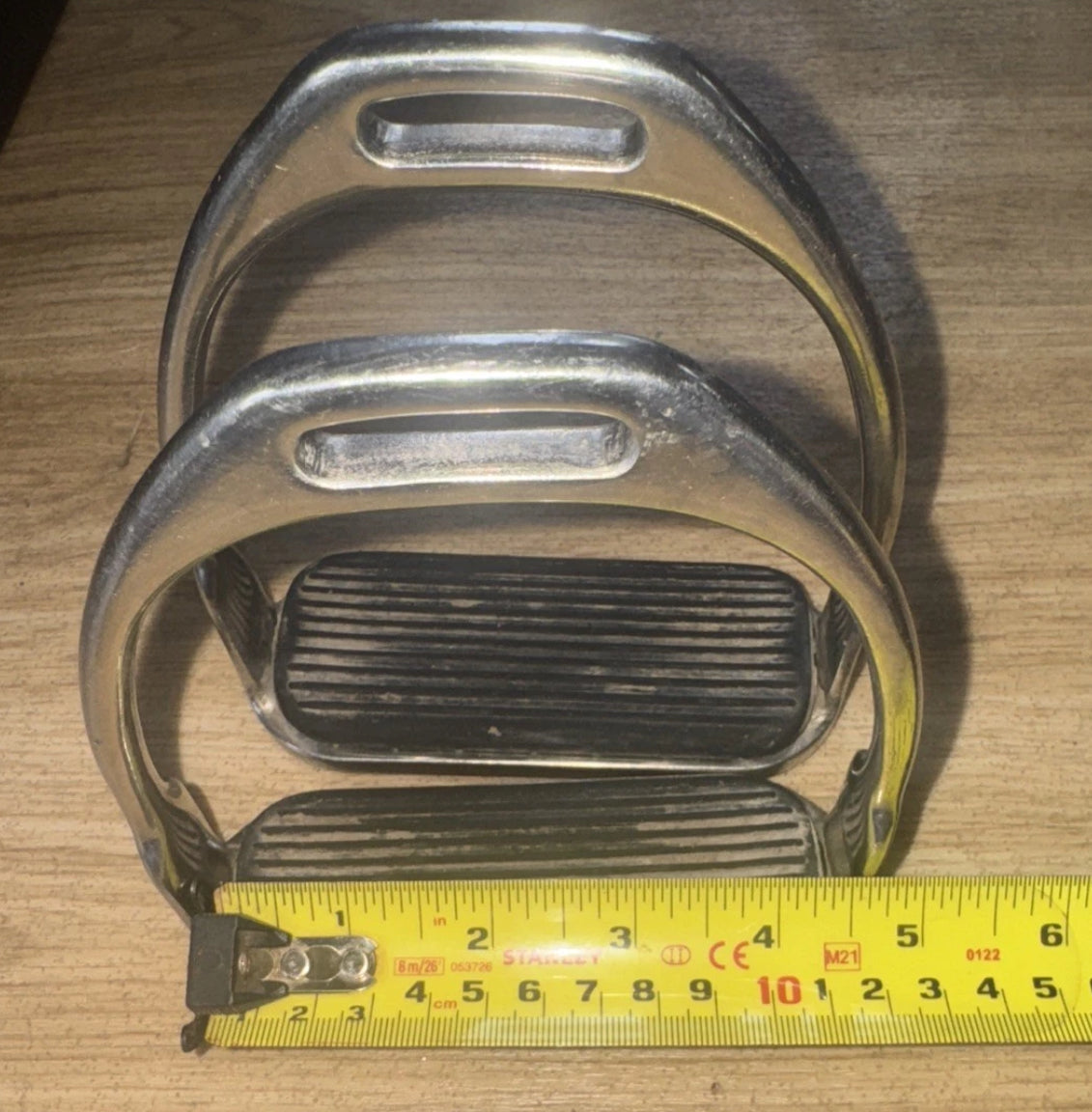 4.5” Stainless Steel Stirrups #36