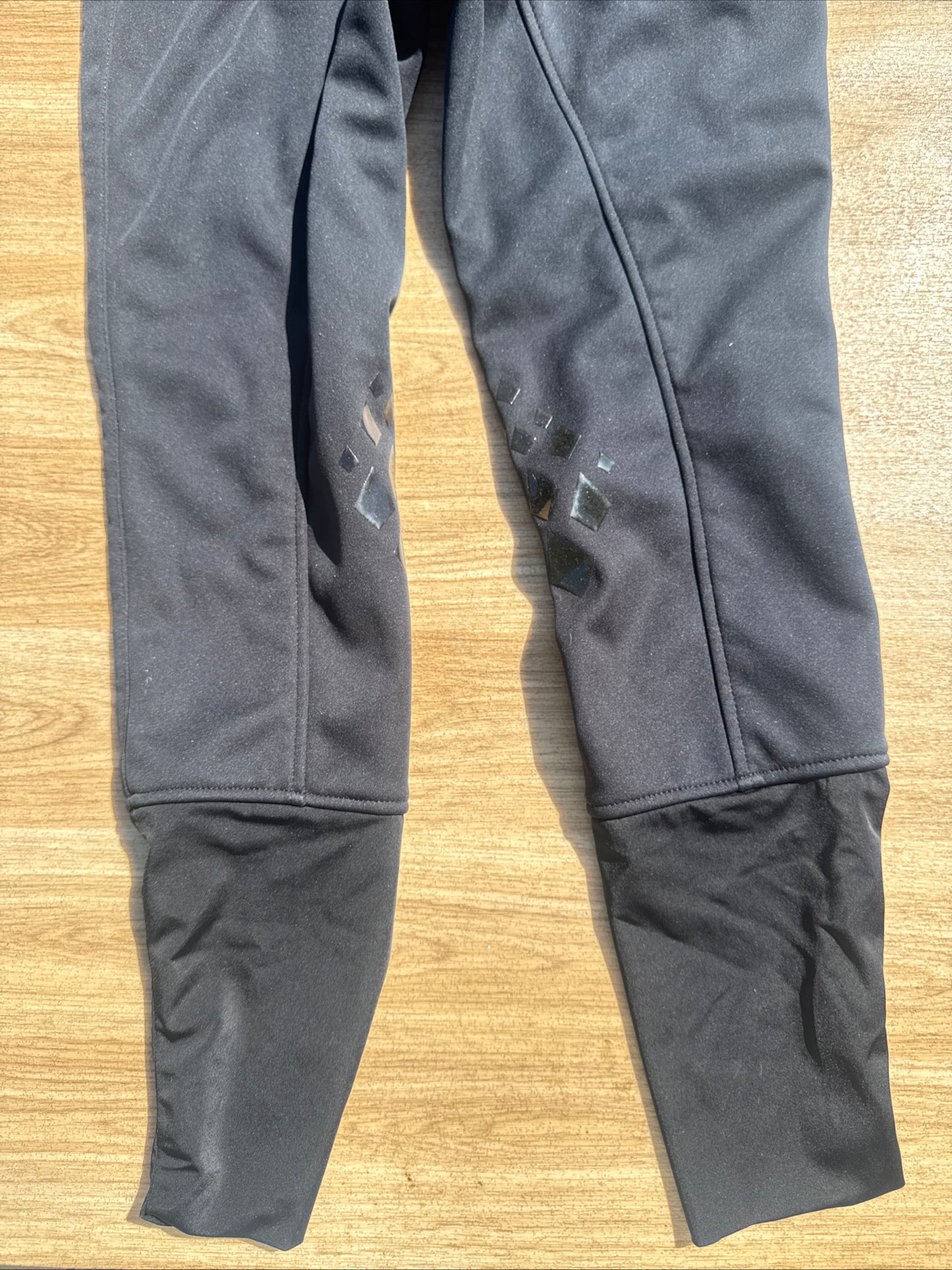 Harry Hall Ladies 28” Fleece Lined Breeches Shell Stretch Second Hand Rider Wear