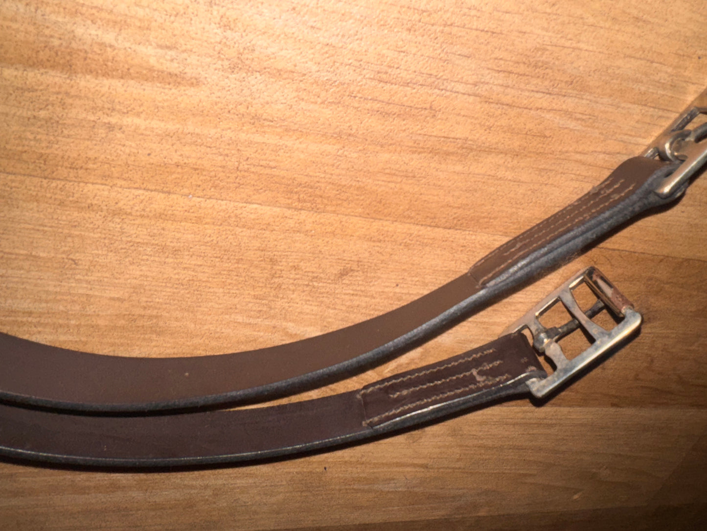 English Leather Havana Two Fold Girth 42” Pony Showing Show Ring Working Hunter