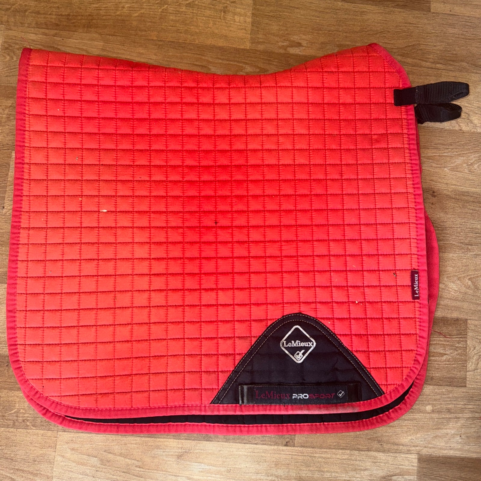Lemieux Chilli Red Size Large Dressage Saddle Pad