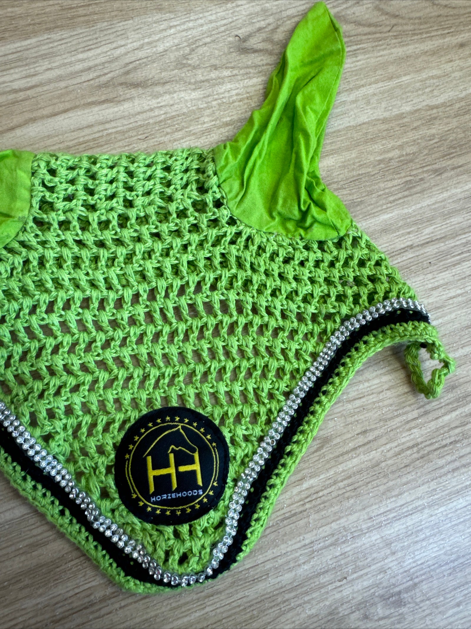 Horzehoods Lime Green Fly Veil Ears D