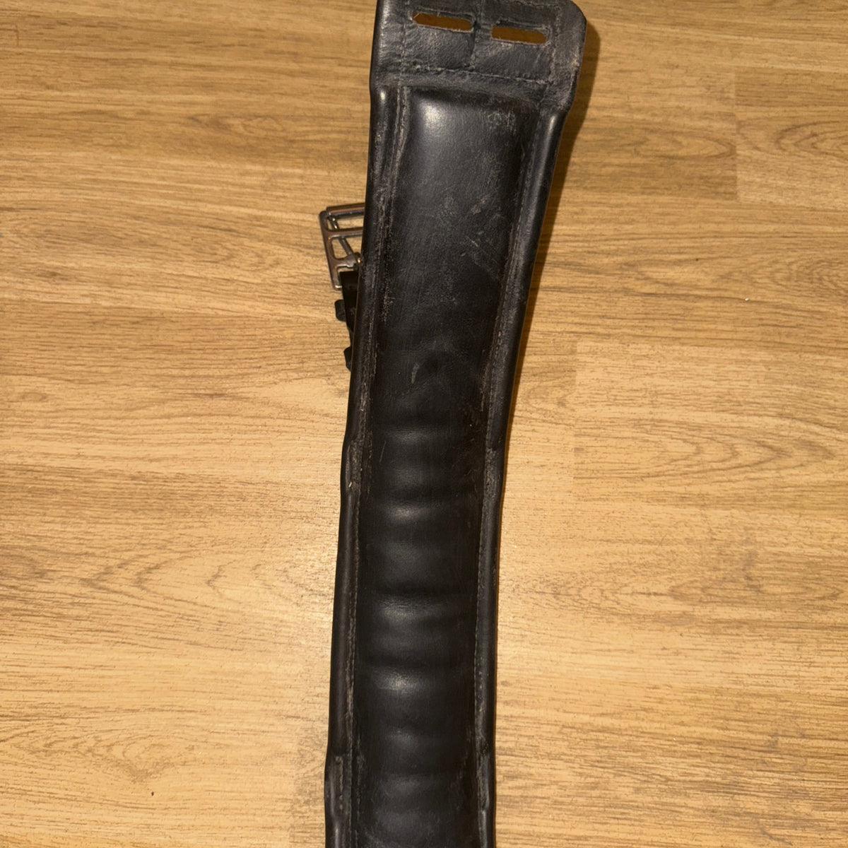 Top Quality English Leather 20” Girth - Dressage Padded Elasticated
