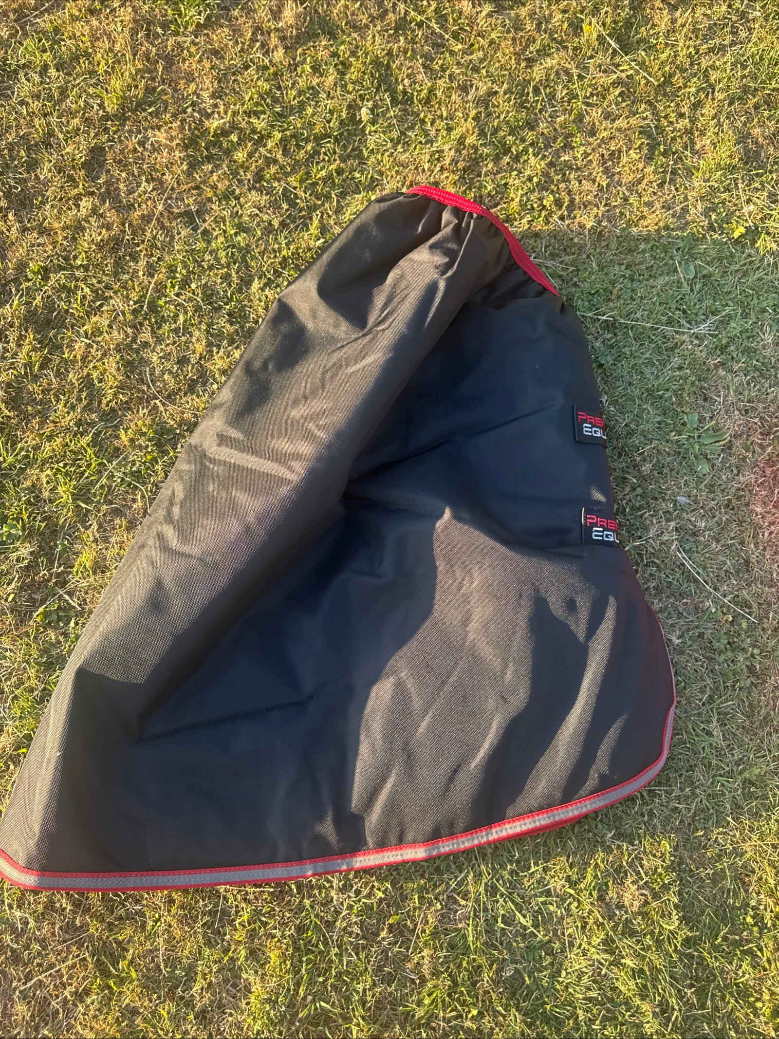 Premier Equine 200gm Size Medium Turnout Neck