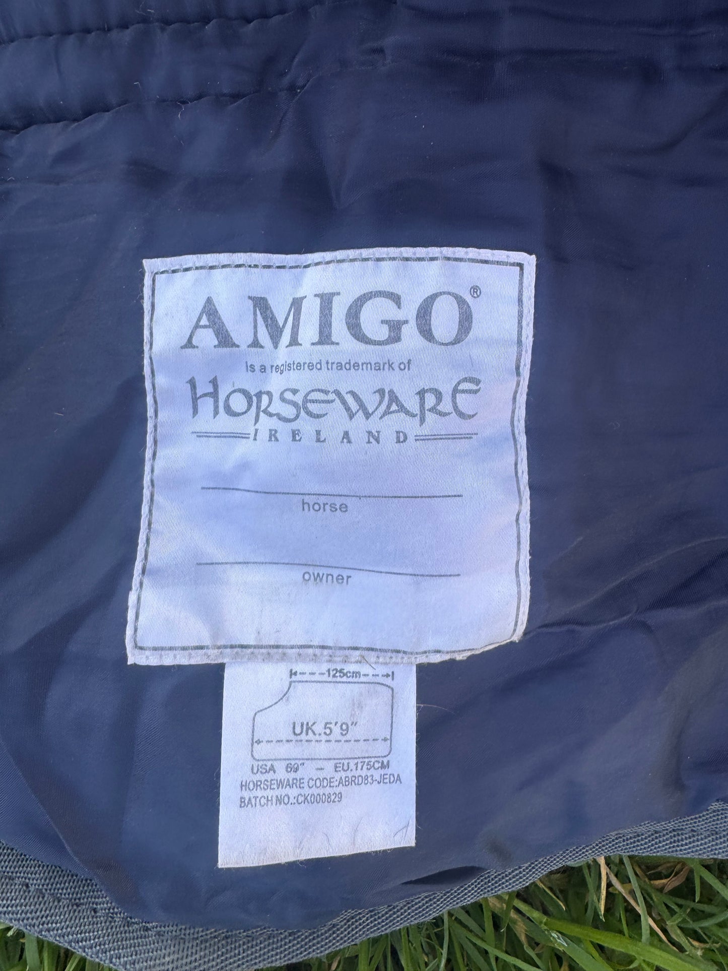 Horseware Amigo 5’9 350gm Stable Rug & Neck Horse Pony Warm