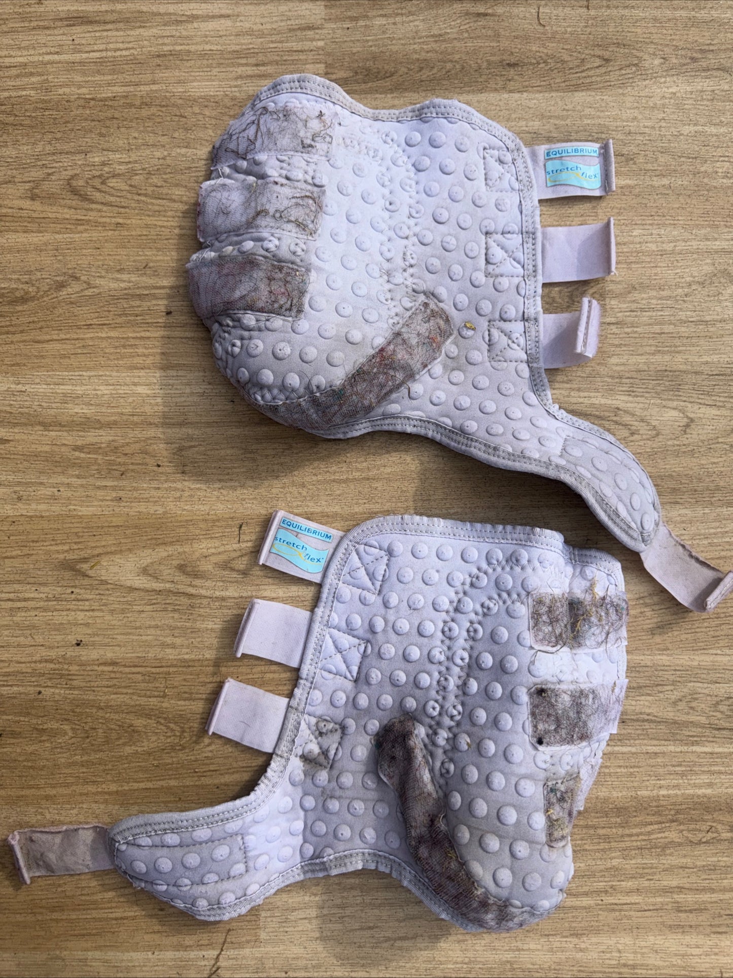Equilibrium Size Small White Stretch & Flex Wrap Boots | 2nd Hand Tack Pony