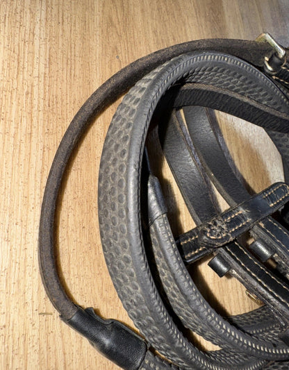 Black Rubber Cob Size Reins #55