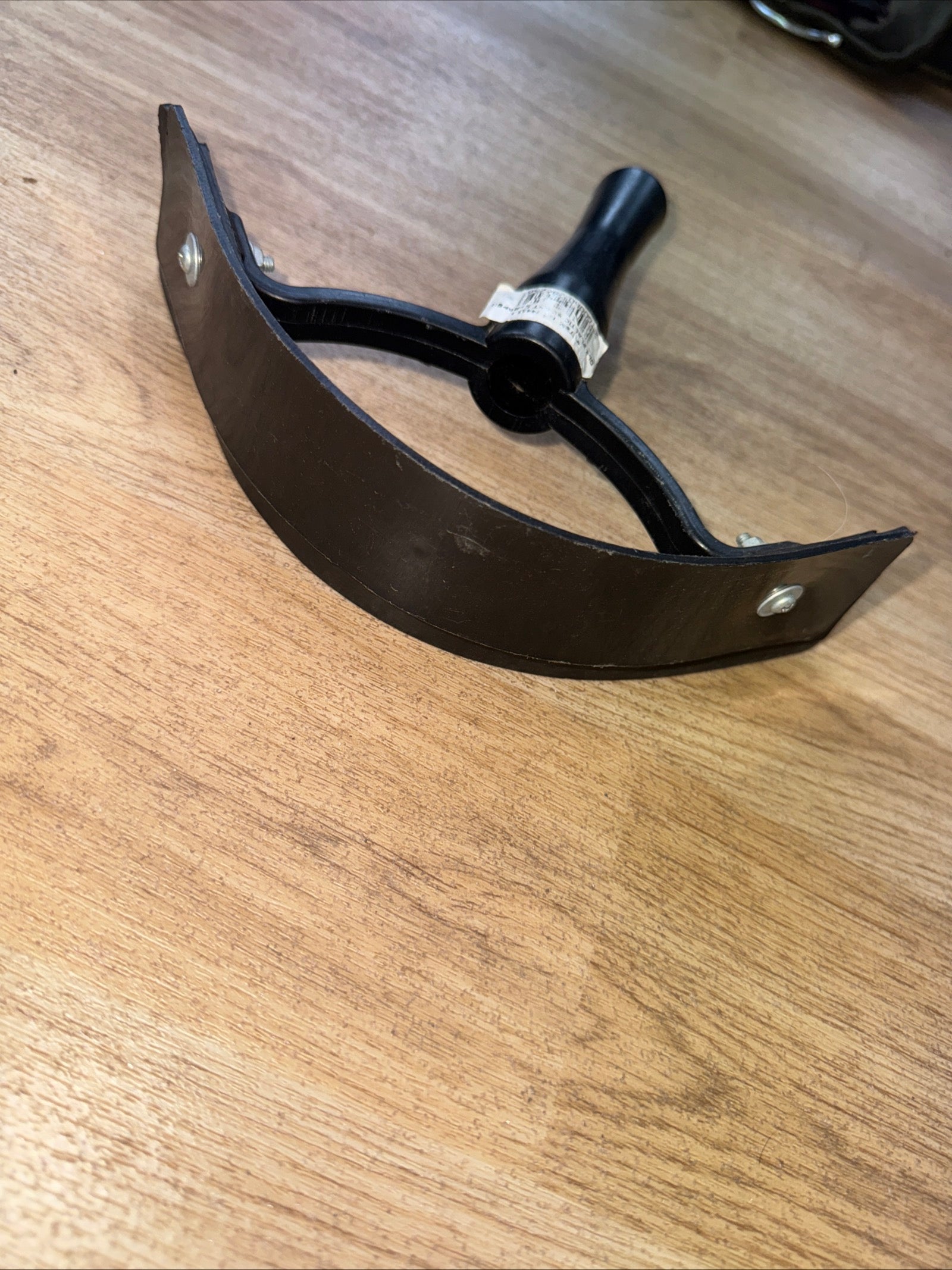 Black Sweat Scraper - FREE POST
