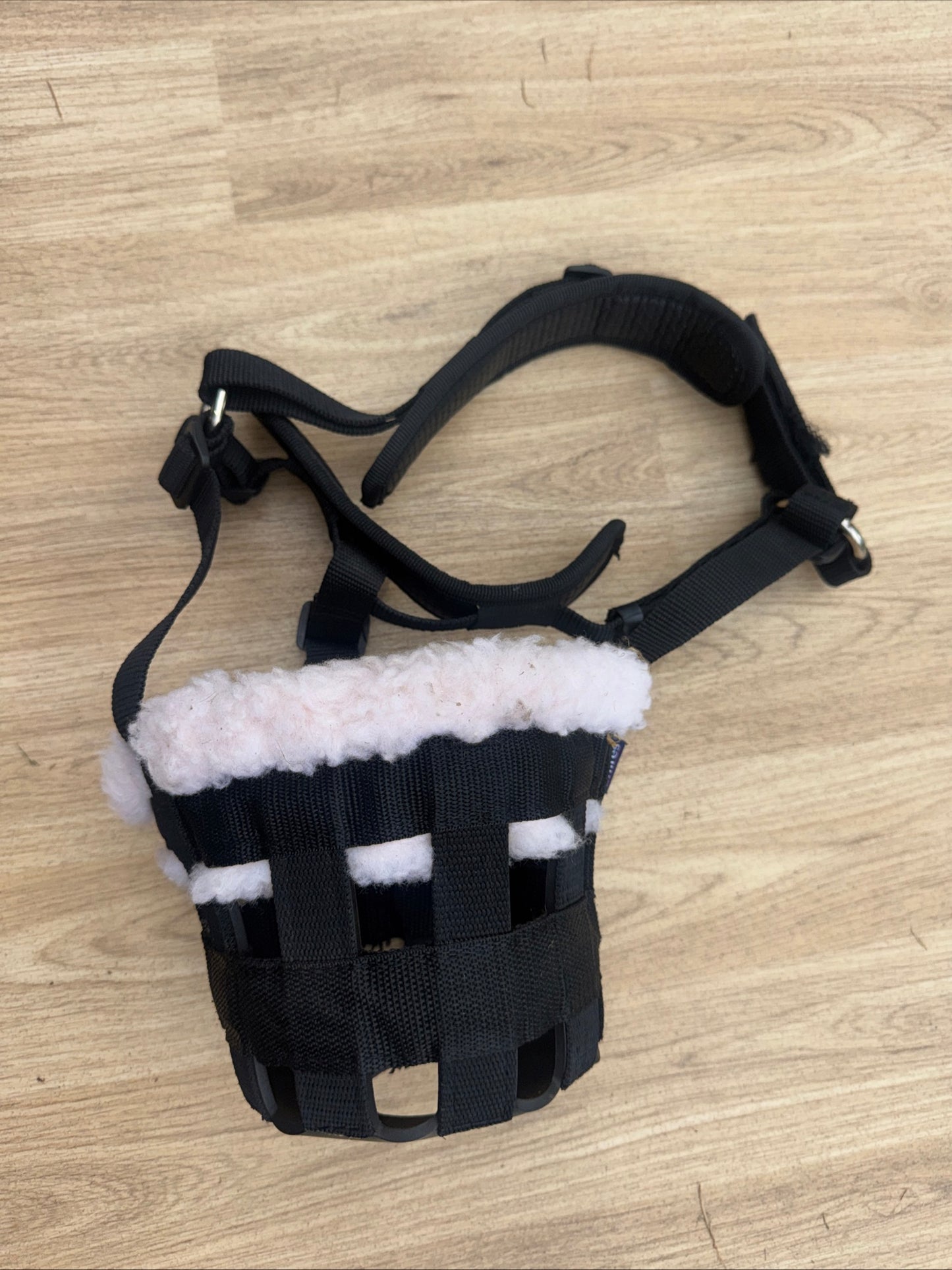 Shires Fluffy Comfort Grazing Muzzle Size Pony | Restrict Grazing Tack #1