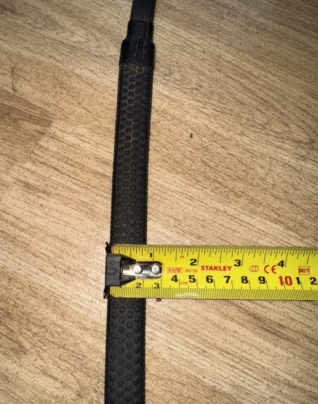 Black Rubber Cob Size Reins #55