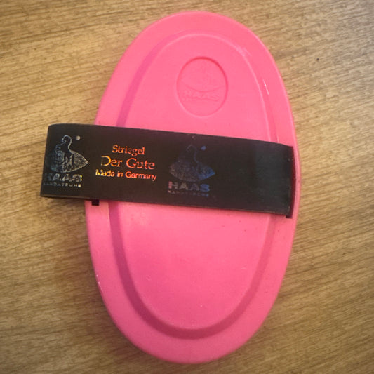 Haas Pink Curry Comb - Deep Clean Brush #3