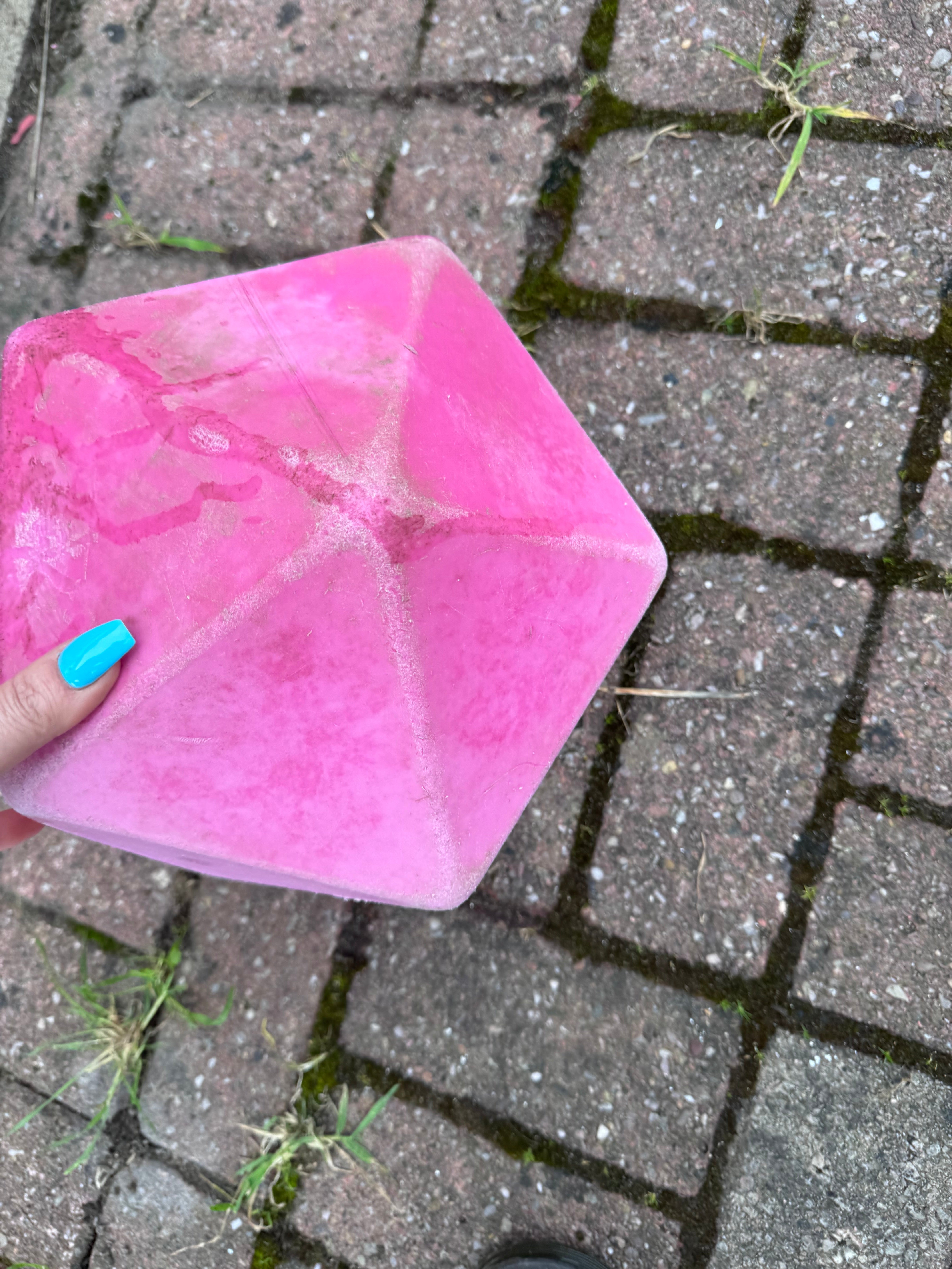 Stable Treat Ball - PINK - Horse Donkey Pony