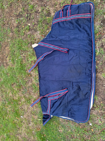 World Beater 300gm 6ft Stable Rug