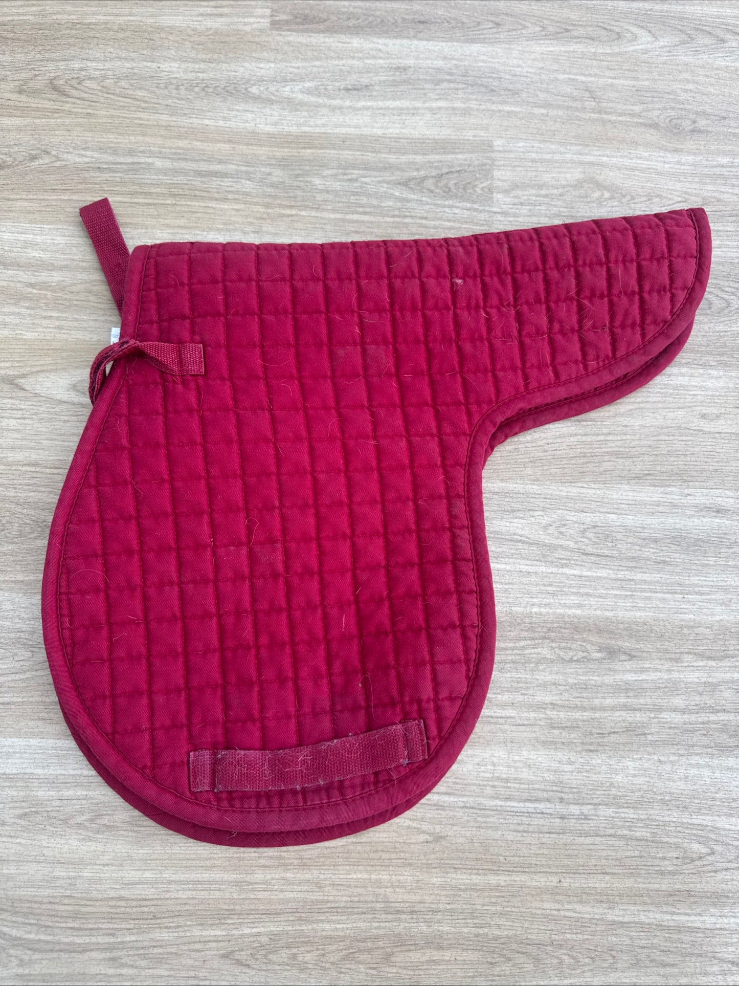 Requisite Red Size Small Pony Numnah Like Saddle Pad | Second Hand Tack Equine