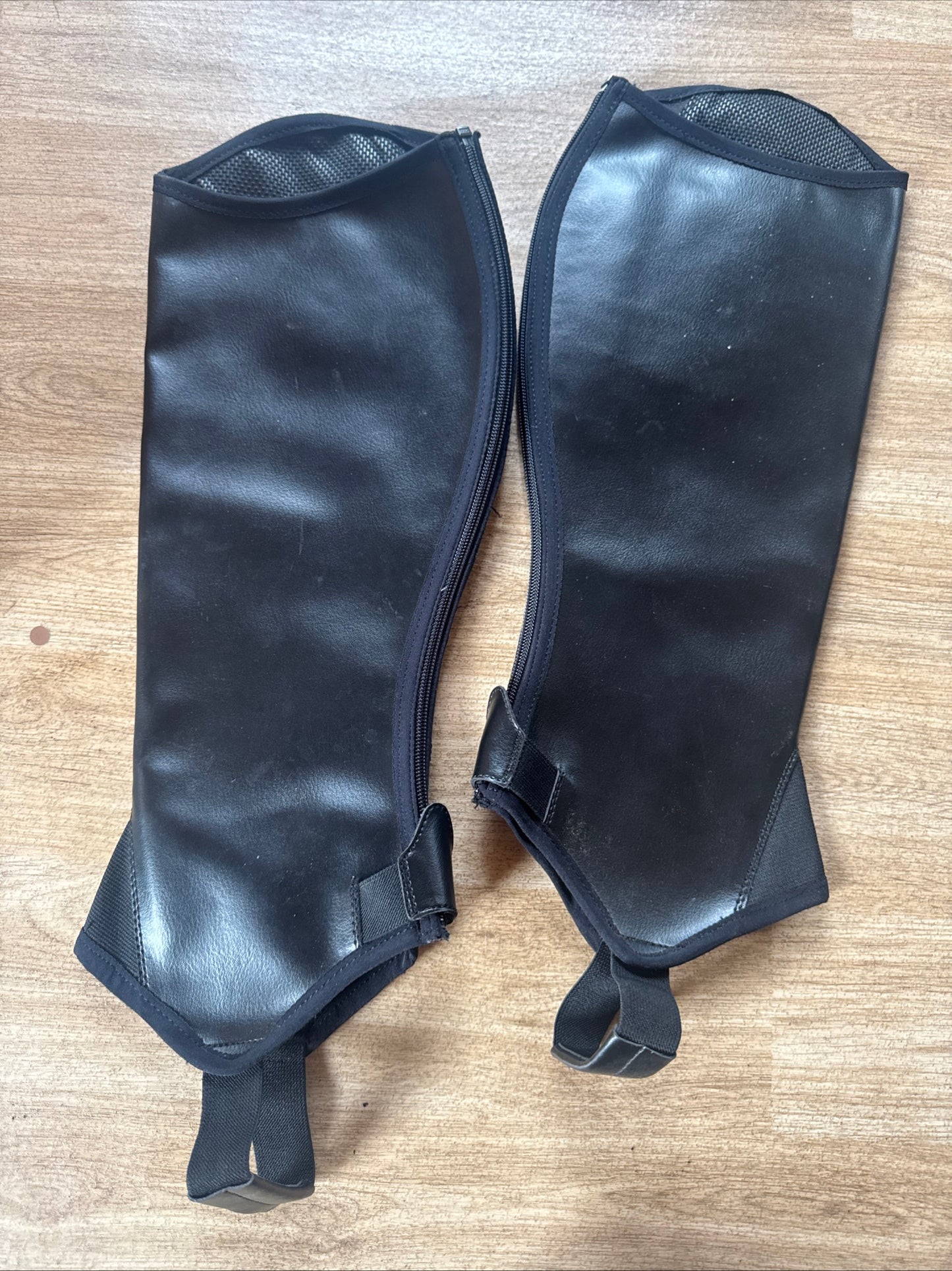 Saxon Extra Large Leather Look Chaps