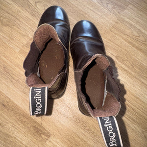 Brogini Brown Size 1 Jodphur Boots